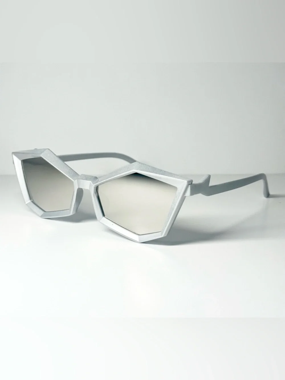 Silver Geometric Futuristic Sunglasses - Mirrored lenses Unbranded